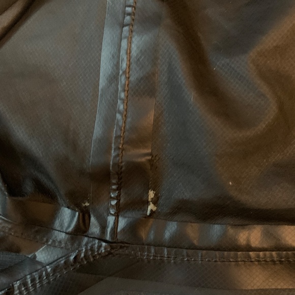 Chrome Industries Storm Signal women's bike jacket - Picture 6 of 9